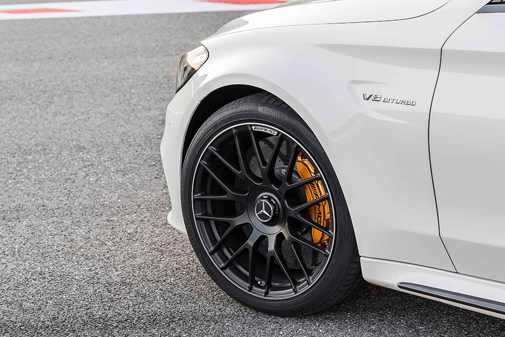 Mercedes-benz AMG C 63 S Coupe เมอร์เซเดส-เบนซ์ เอเอ็มจี ปี 2016 : ภาพที่ 5