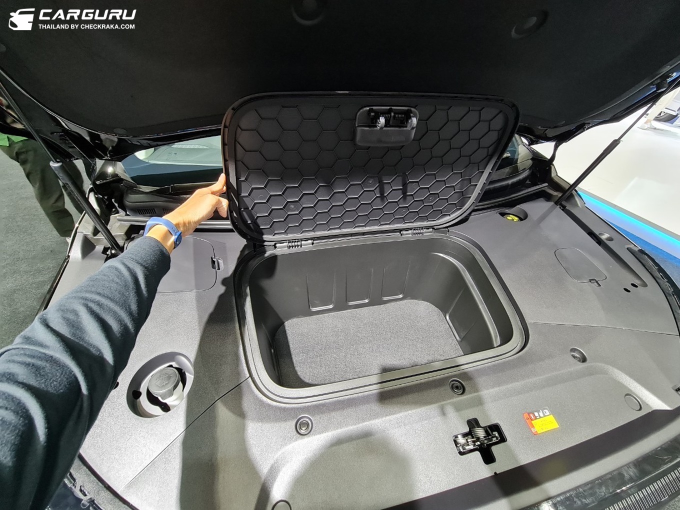 รูปภาพ เอ็มจี MG MAXUS9 X ปี 2023