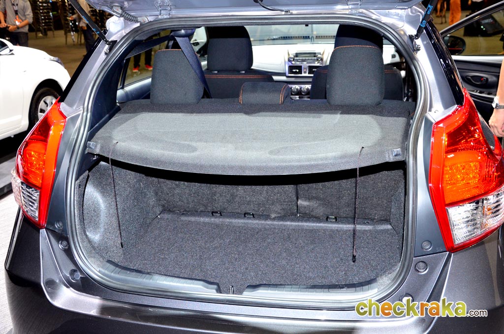 รูปภาพ โตโยต้า Toyota Yaris 1.2 E ปี 2013