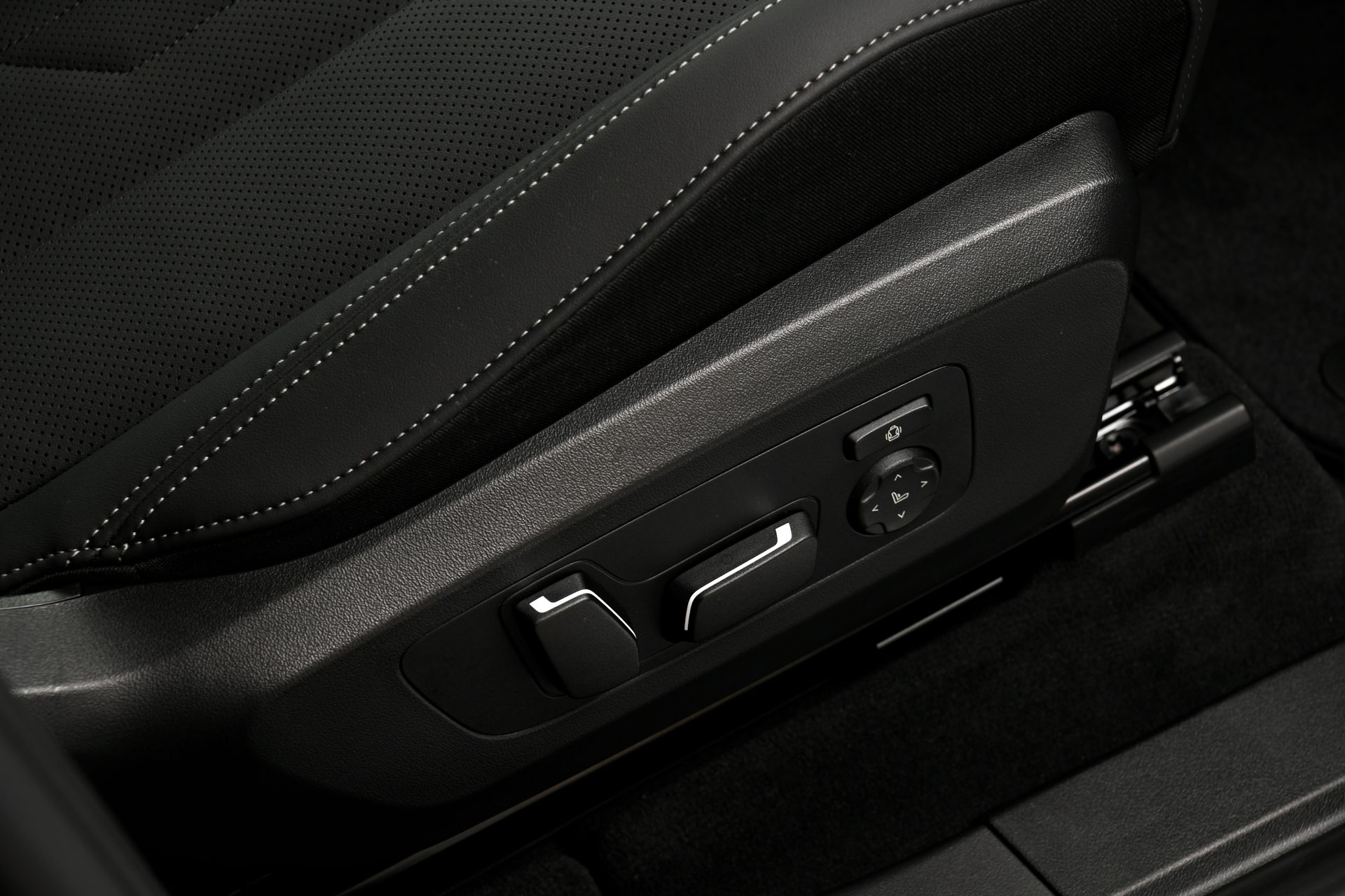 รูปภาพ บีเอ็มดับเบิลยู BMW X3 20d xDrive M Sport Pro ปี 2024