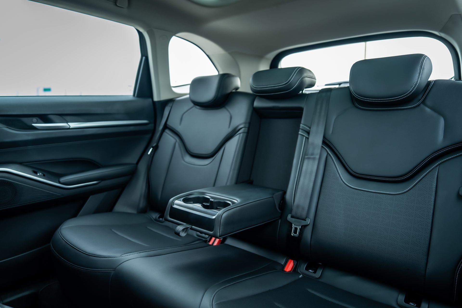 รูปภาพ จีดับบลิวเอ็ม ฮาวาล GWM Haval H6 Plug-in Hybrid SUV ULTRA ปี 2025