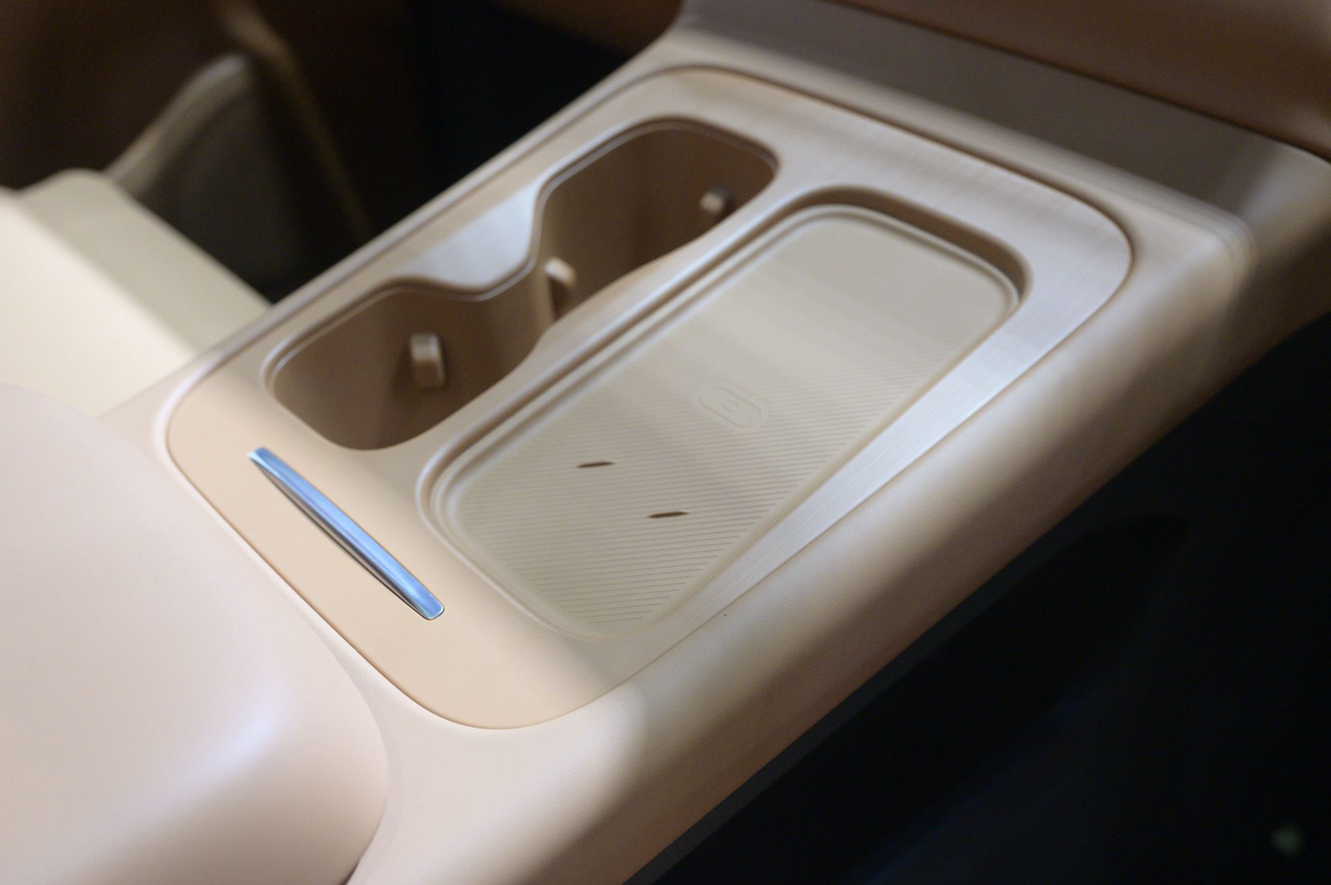 รูปภาพ ลีปมอเตอร์ Leapmotor C10 Design ปี 2024