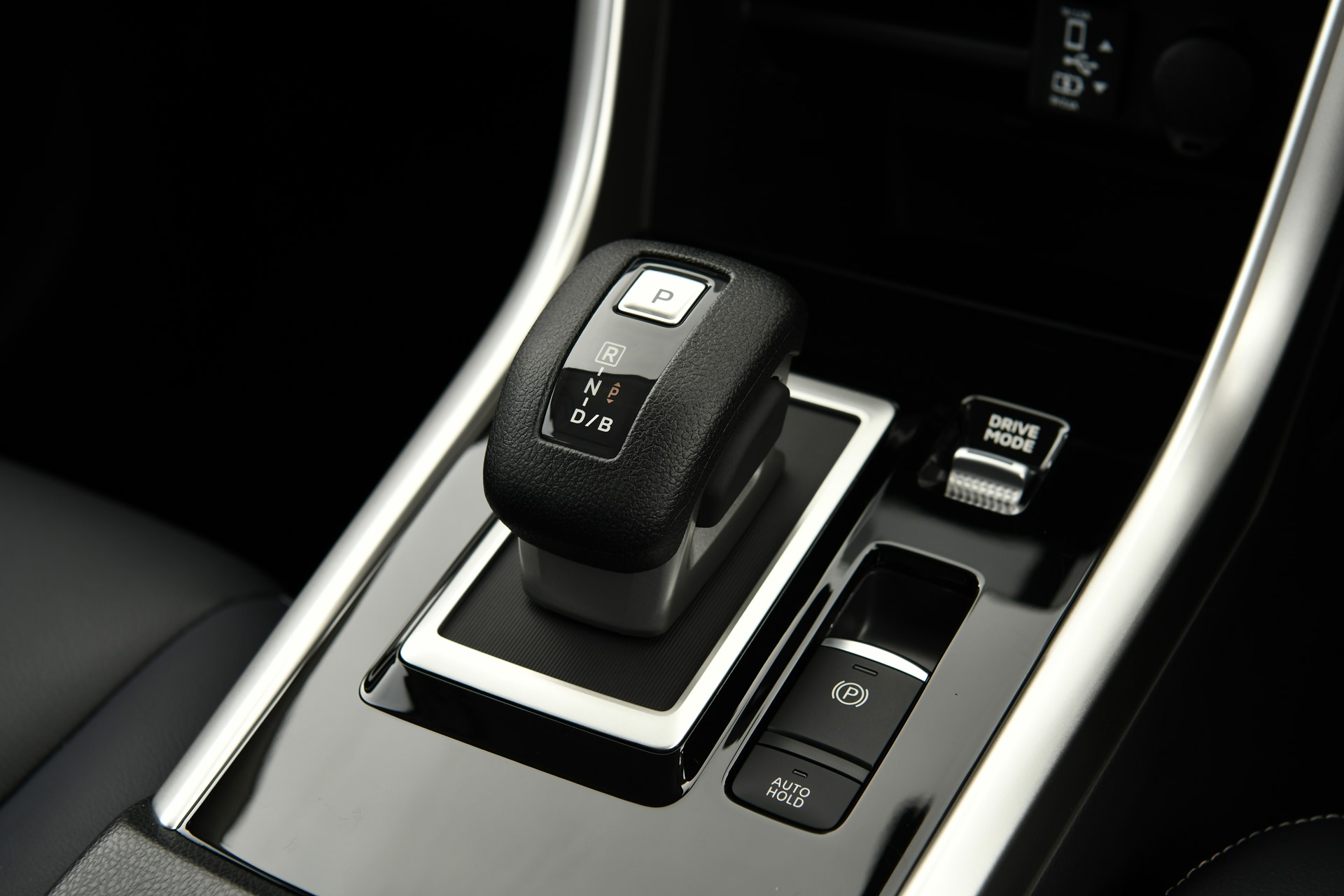 รูปภาพ มิตซูบิชิ Mitsubishi Xpander Cross HEV ปี 2024