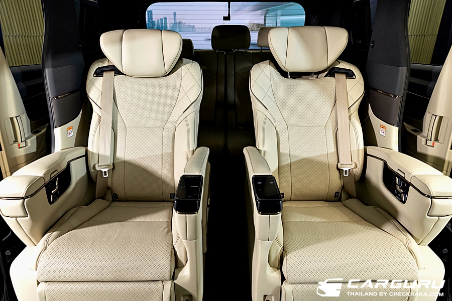 รูปภาพ โตโยต้า Toyota Alphard 2.5 HEV ปี 2023