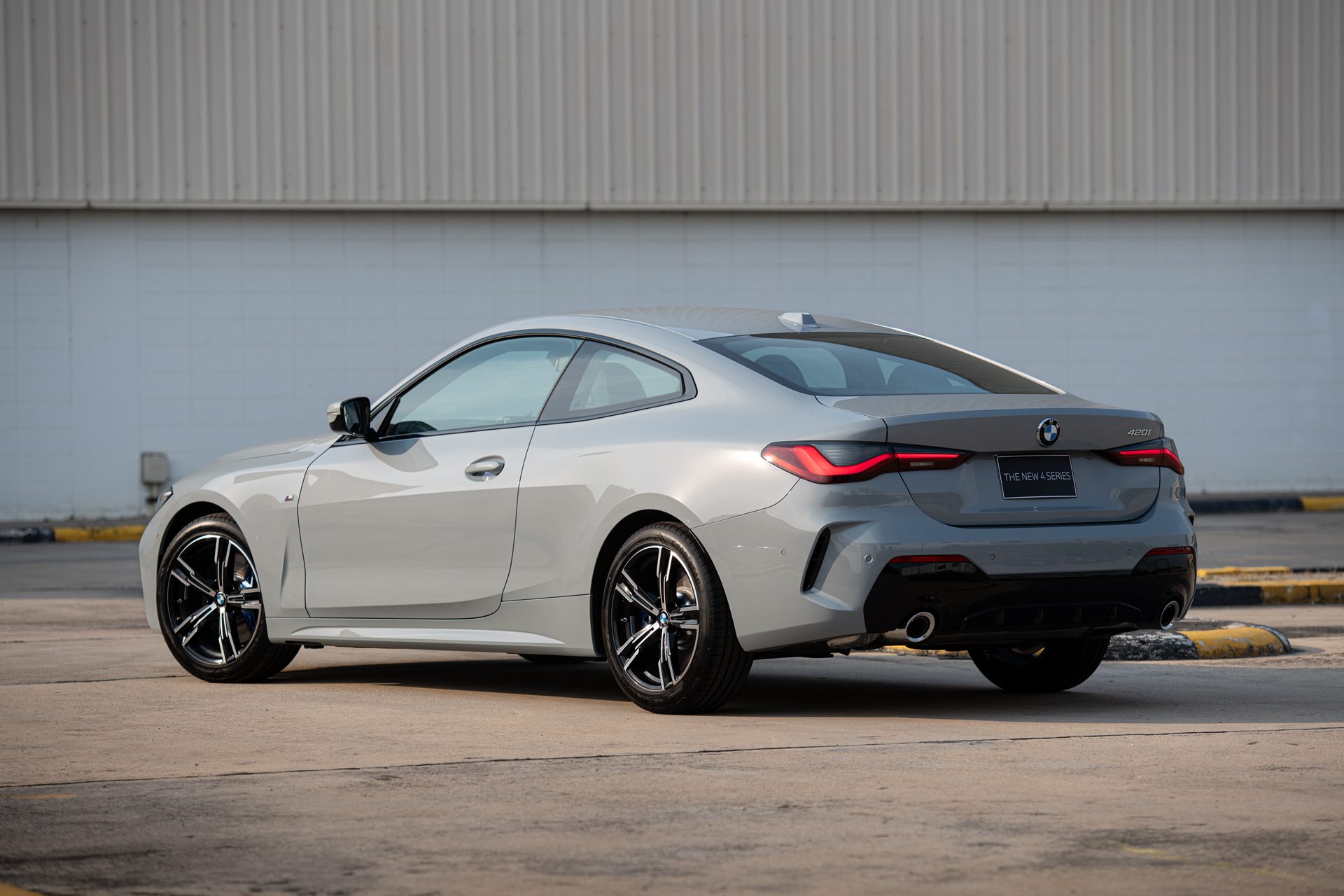 รูปภาพ บีเอ็มดับเบิลยู BMW Series 4 420i Coupe M Sport ปี 2025