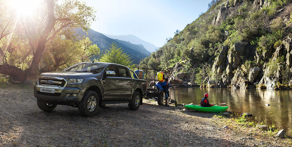 Ford Ranger Double Cab 2.2L XLT HP 4x2 Hi-Rider AT ฟอร์ด เรนเจอร์ ปี 2017 : ภาพที่ 4