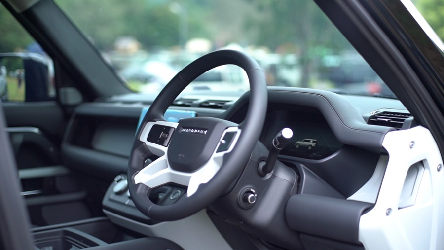 รูปภาพ แลนด์โรเวอร์ Land Rover Defender 130 HSE 3.0 Diesel ปี 2022