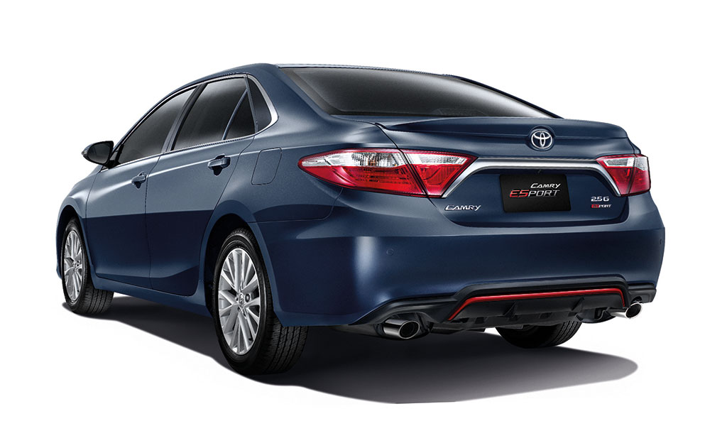 Toyota Camry 2.5 G ESport โตโยต้า คัมรี่ ปี 2016 : ภาพที่ 4