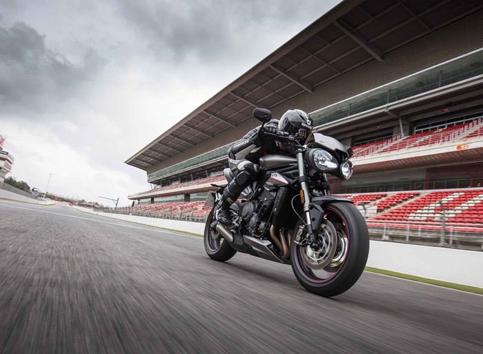 Triumph Street Triple RS ไทรอัมพ์ สตรีท ทริบเปิ้ล ปี 2017 : ภาพที่ 4