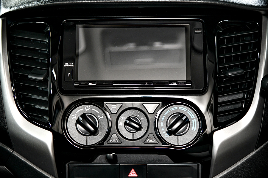 รูปภาพ มิตซูบิชิ Mitsubishi Triton MEGA-CAB RALLIART ปี 2022