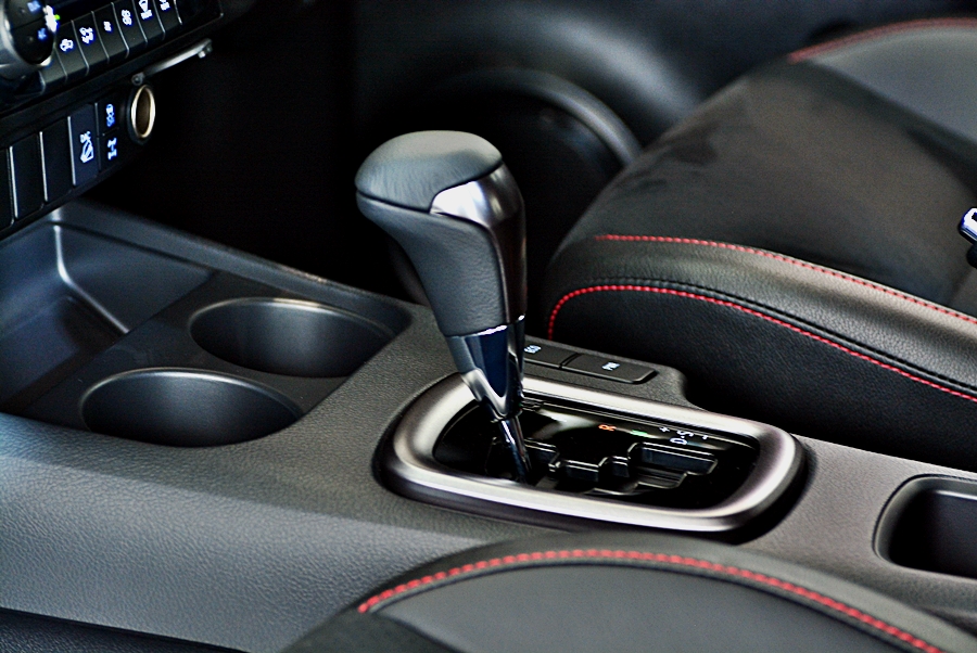 รูปภาพ โตโยต้า Toyota Revo GR Sport 2.8 AT Lo-Floor ปี 2021