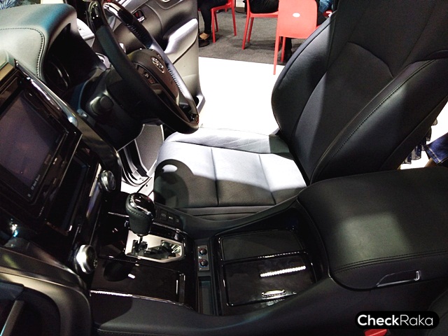 รูปภาพ โตโยต้า Toyota Vellfire 2.5 MY2018 ปี 2018