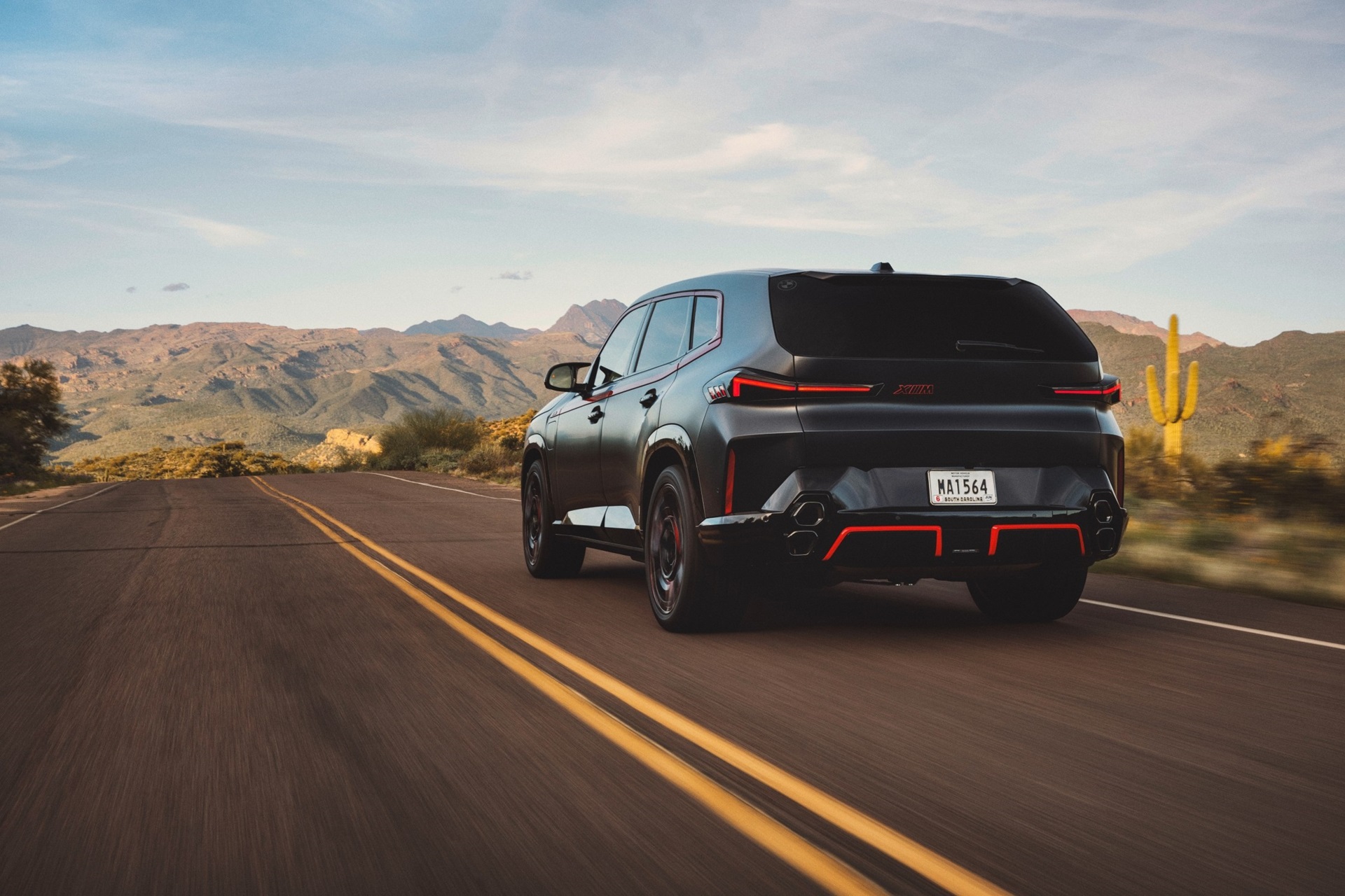 รูปภาพ บีเอ็มดับเบิลยู BMW XM Label Red ปี 2023