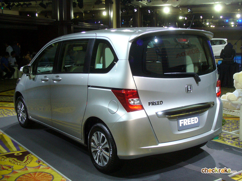 Honda Freed SE ฮอนด้า ฟรีด ปี 2012 : ภาพที่ 14