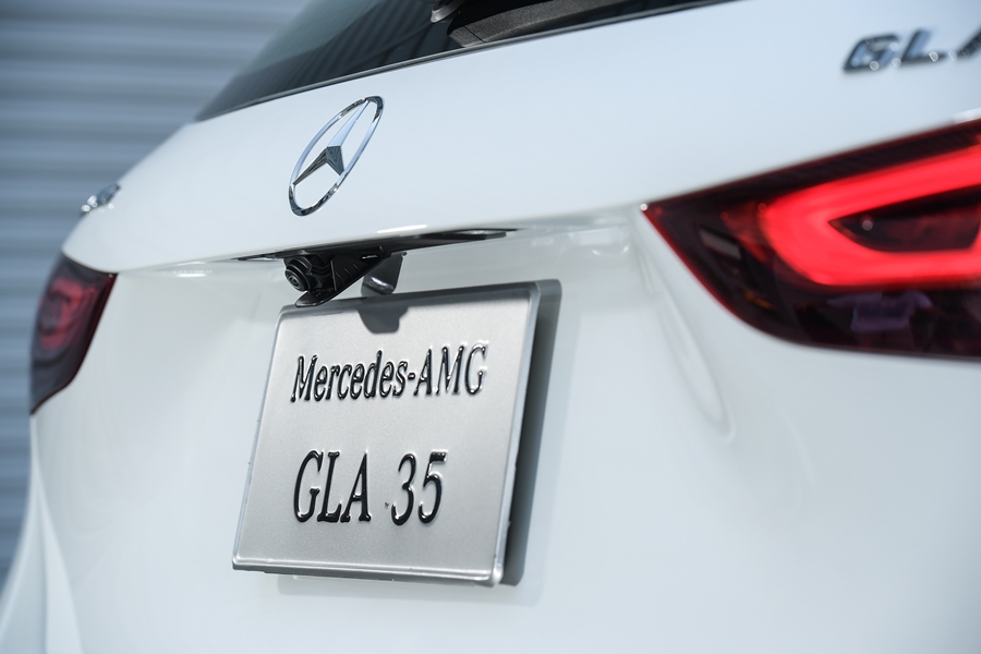 Mercedes-benz AMG GLA 35 4MATIC เมอร์เซเดส-เบนซ์ เอเอ็มจี ปี 2021 : ภาพที่ 8