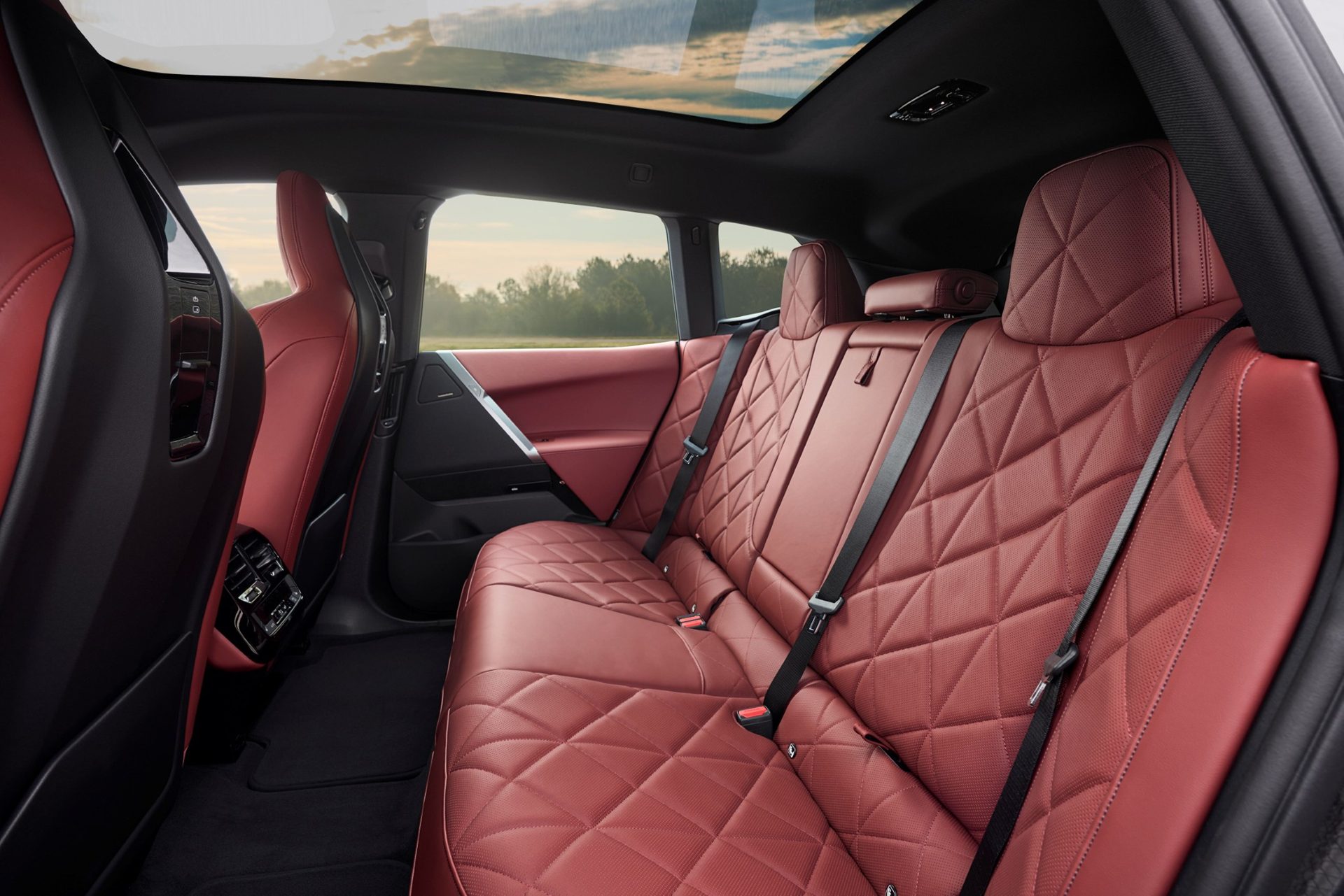 รูปภาพ บีเอ็มดับเบิลยู BMW i iX xDrive45 M Sport ปี 2025