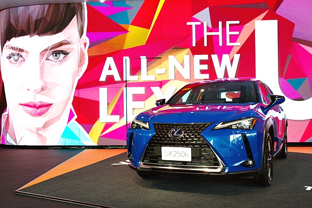 รูปภาพ เลกซัส Lexus UX 250h Luxury ปี 2019