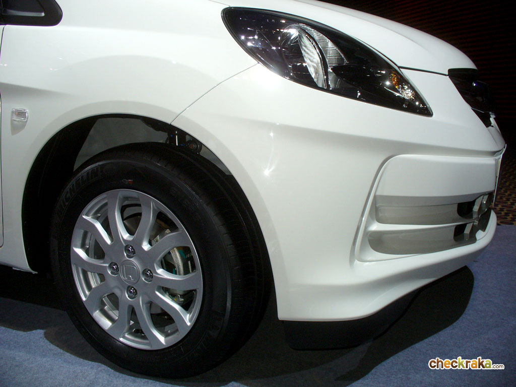 รูปภาพ ฮอนด้า Honda Brio Amaze S MT ปี 2012