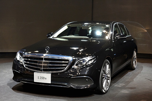 Mercedes-benz E-Class E 300 e Exclusive เมอร์เซเดส-เบนซ์ อี-คลาส ปี 2019 : ภาพที่ 1