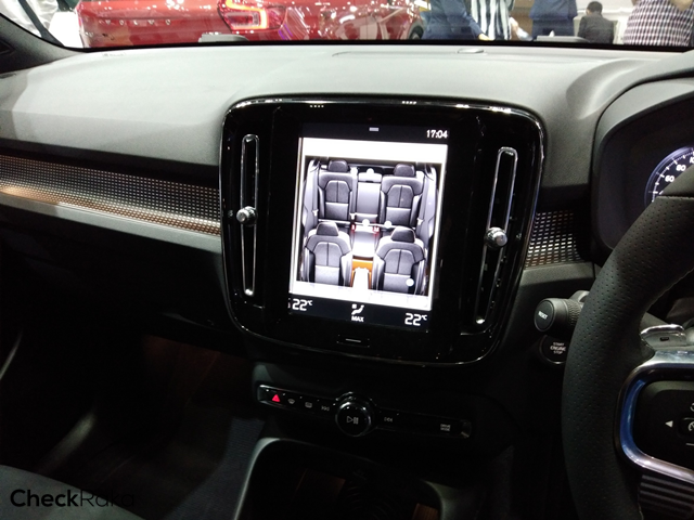 รูปภาพ วอลโว่ Volvo XC40 T4 Momentum ปี 2018