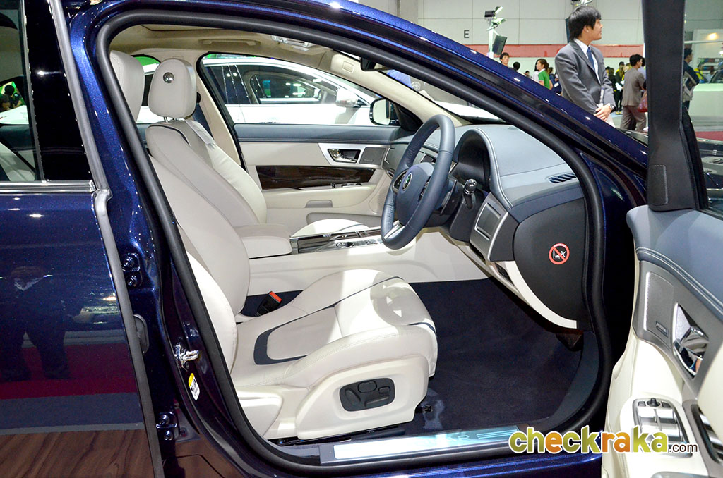 รูปภาพ จากัวร์ Jaguar XF 2.2D Portfolio ปี 2013