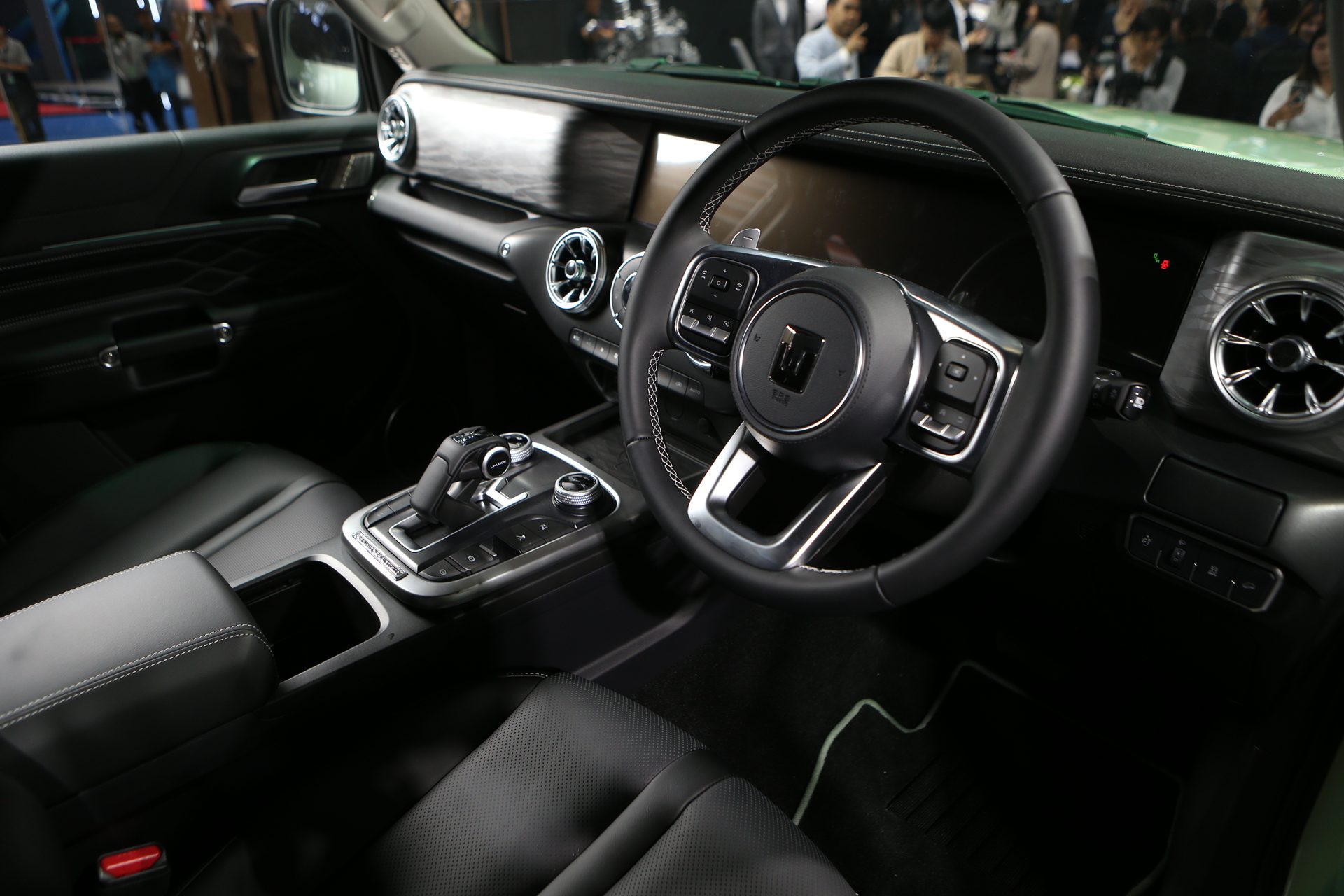 รูปภาพ จีดับบลิวเอ็ม แทงค์ GWM Tank 300 Diesel 2.4T Forest Phantom ปี 2026