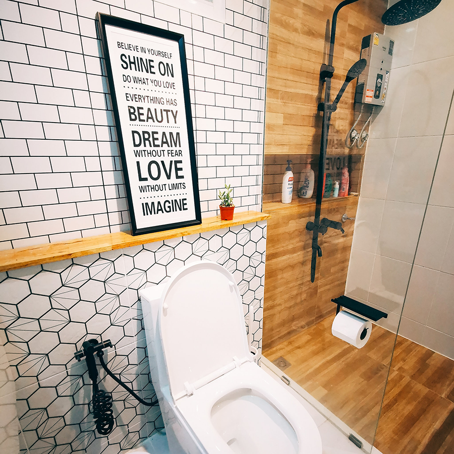 รีโนเวทห้องน้ำสไตล์โมเดิร์น เรียบหรูสวยปังงบไม่เกิน 4 หมื่น | เช็คราคา.คอม