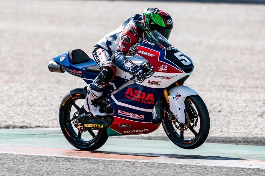 ก๊องส์-ธัชกร ฝ่าเรซสุดหินบวกแต้มเพิ่มใน Junior GP สนาม 2 ที่ Circuit ...