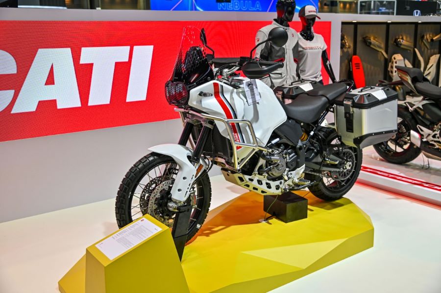 Ducati DesertX Enduro Adventure ปี 2022 ราคา-สเปค-โปรโมชั่น