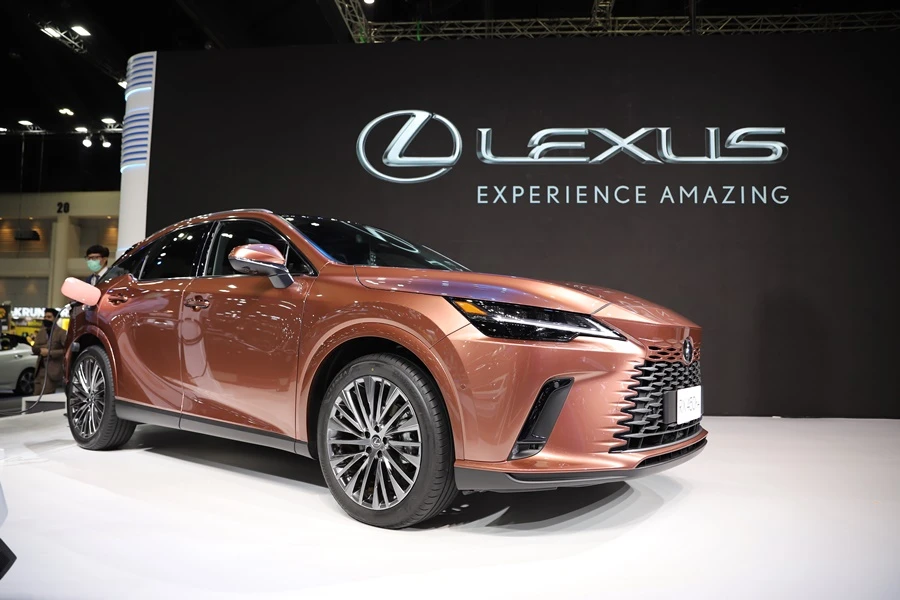 Lexus RX ทุกรุ่นย่อย
