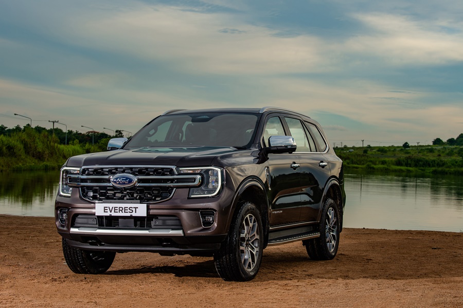 Ford Everest 2.0L Bi-Turbo Titanium+ 4x2 10AT ปี 2022 ราคา-สเปค-โปรโมชั่น