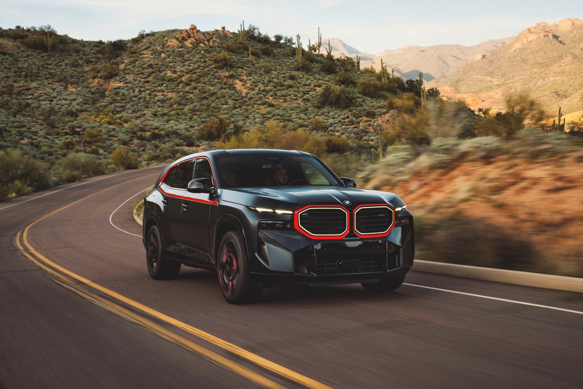 BMW XM Label Red ปี 2023 ราคา-สเปค-โปรโมชั่น