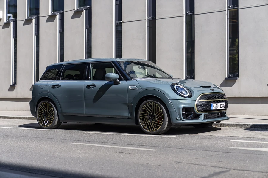 Mini Clubman ทุกรุ่นย่อย