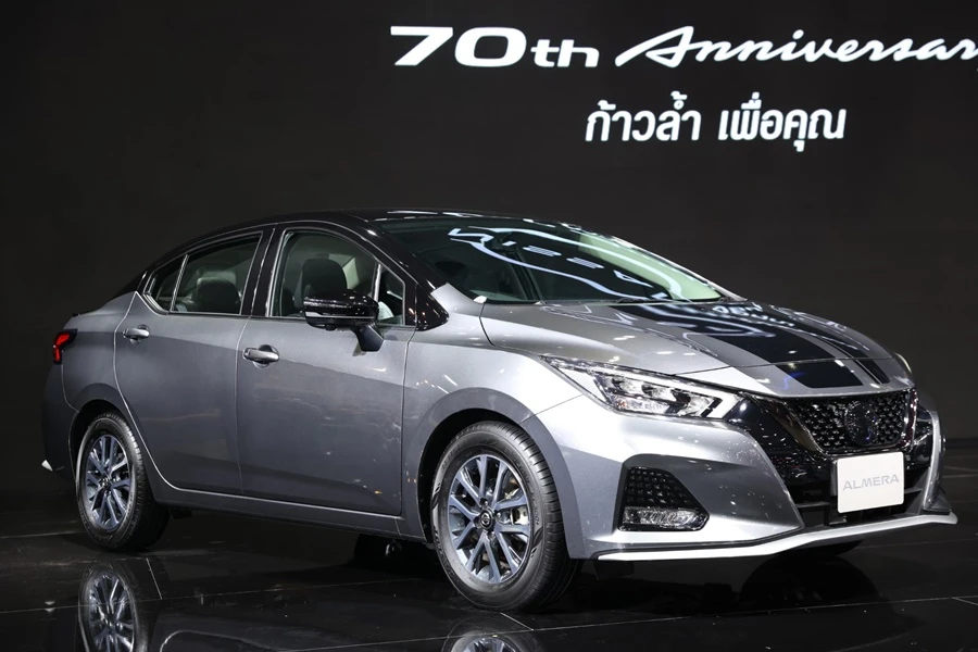 Nissan Almera ทุกรุ่นย่อย