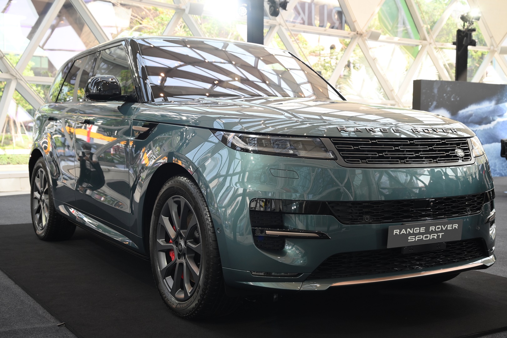 Land Rover Range Rover Sport Dynamic SE Plug-In Hybrid ปี 2023 ราคา-สเปค-โปรโมชั่น