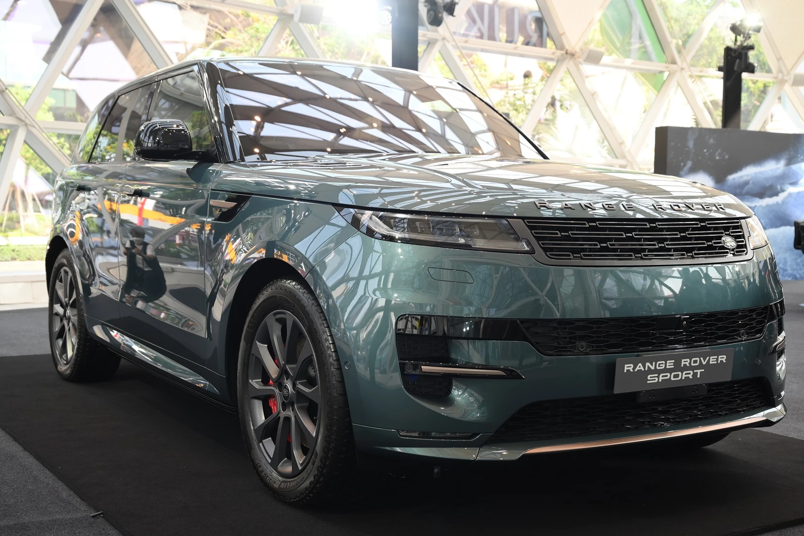 Land Rover Range Rover ทุกรุ่นย่อย