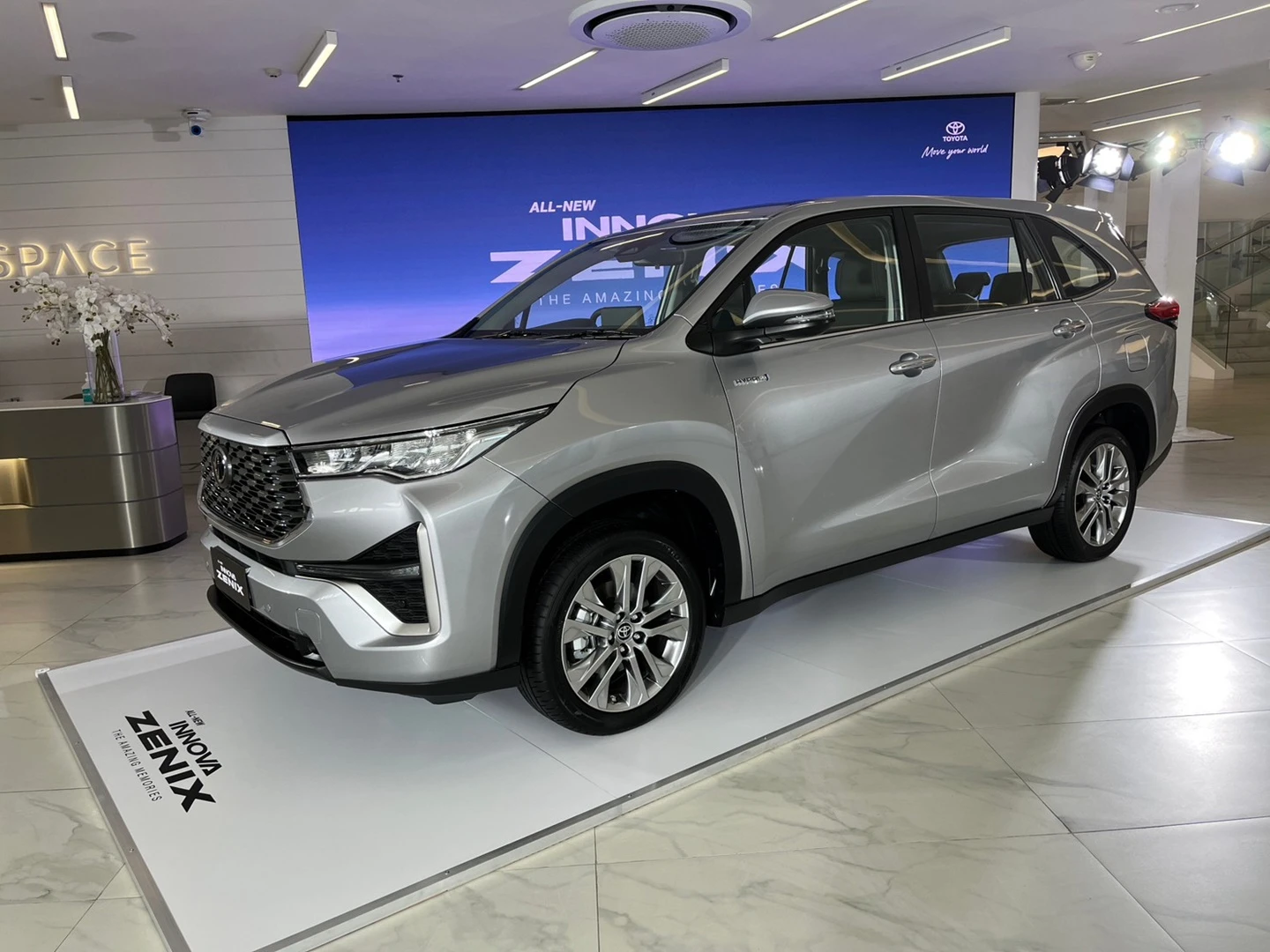 Toyota Innova ทุกรุ่นย่อย