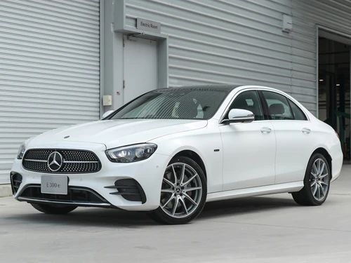 Mercedes-benz E-Class ทุกรุ่นย่อย