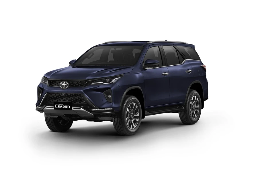 รูปภาพ โตโยต้า Toyota Fortuner 2.4 Leader V 4WD AT ปี 2022