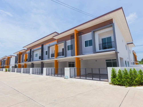 รูปภาพ มณีรินทร์ โมเดิร์นโฮม บางพระ (Maneerin Modernhome Bangphra)