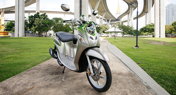 รีวิว Yamaha Fino 125 Deluxe กับฟีเจอร์ใหม่ &quot;Stop &amp; Start System&quot; คันนี้แหละใช่สุด
