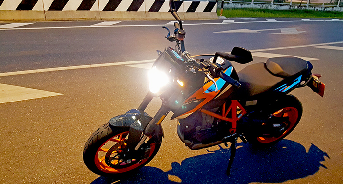 รีวิว KTM DUKE 690 R ดุ.. ดิบ.. พร้อมลุยทุกทริป!